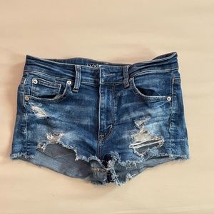 Dark wash denim jean shorts regular waist height
